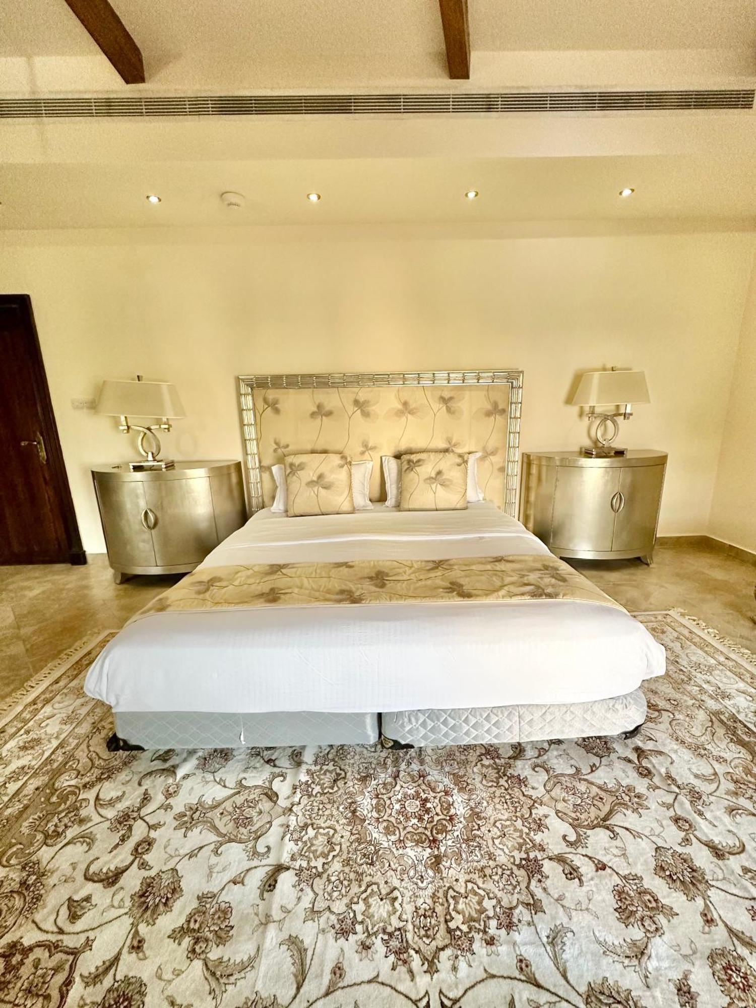 Hotel Dari Dubaj Zewnętrze zdjęcie
